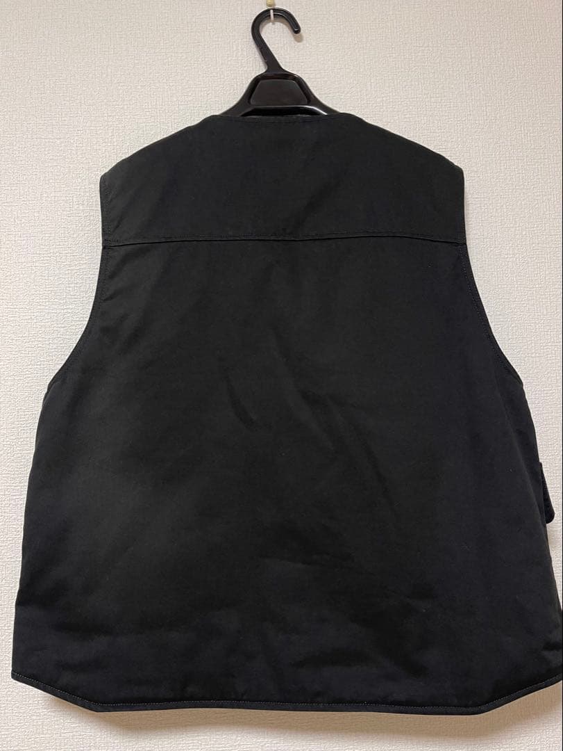 Stussy ブラック ベスト M