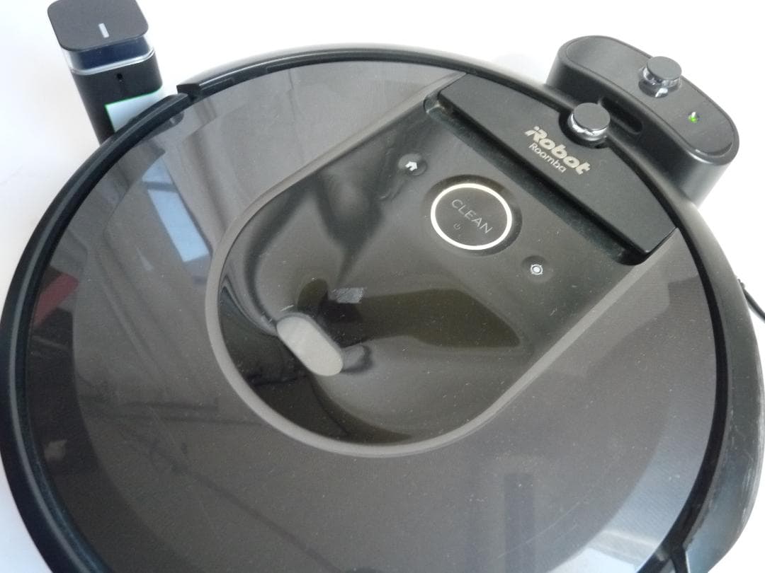 iRobot Roomba i7 ロボット掃除機 本体 ブラック