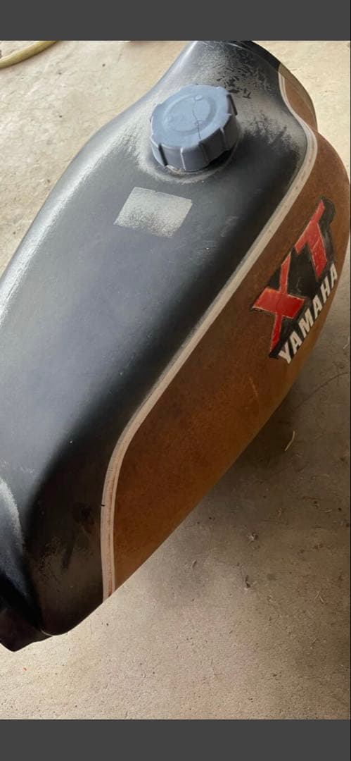 1571 XT250 3Y5 SR400純正ガソリンタンク 燃料タンク
