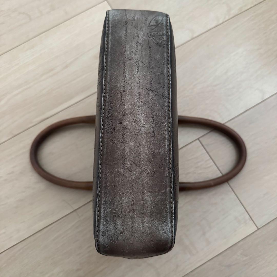 【格安美品】早い者勝ち！！ベルルッティ　トゥジュール ガリバー スクリットレザー