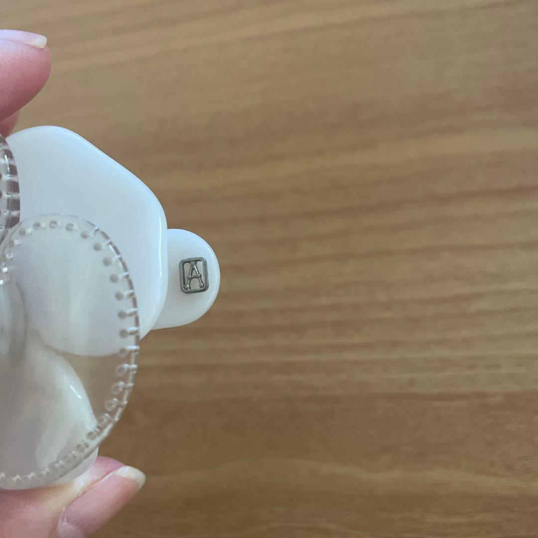 アレクサンドルドゥパリ　カメリアバレッタ　限定ホワイト