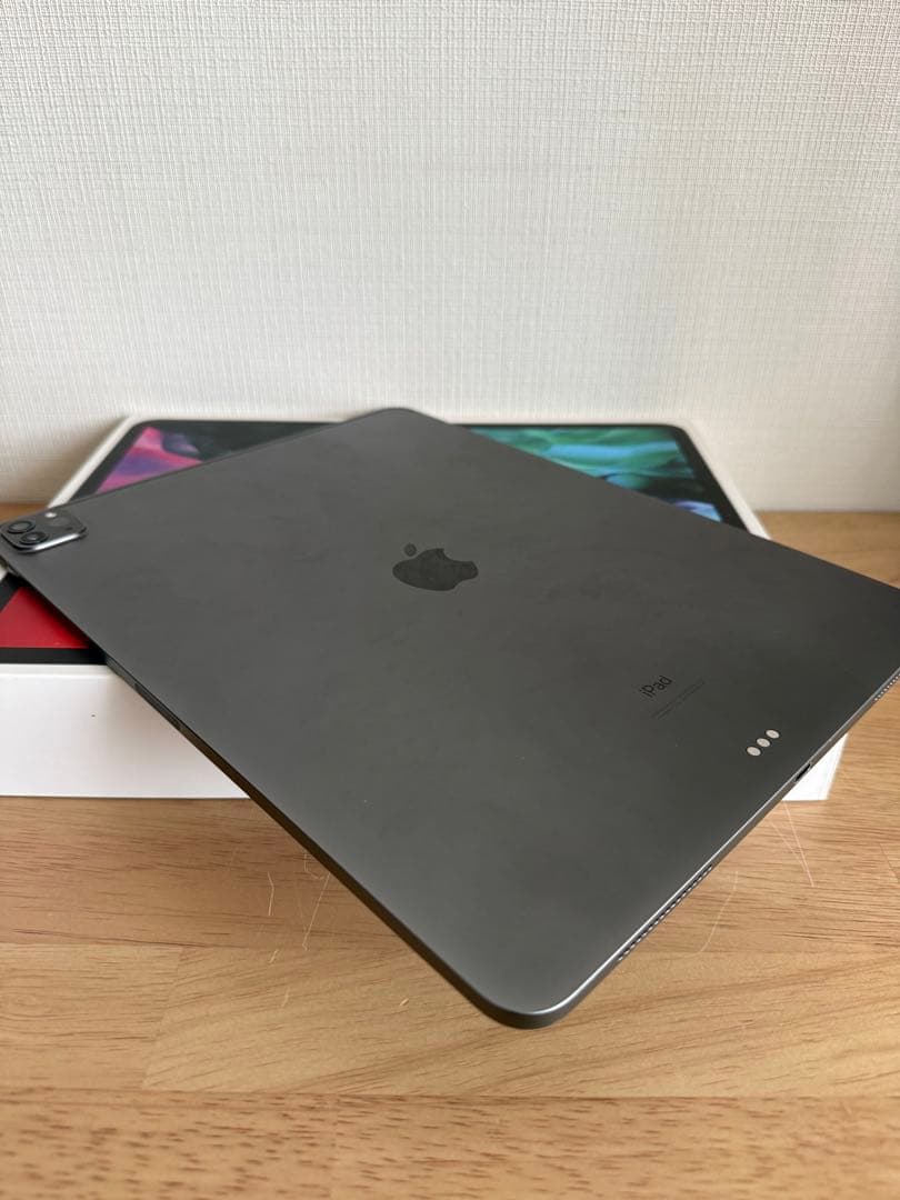 第4世代12.9 iPad Pro 256GB３点セット