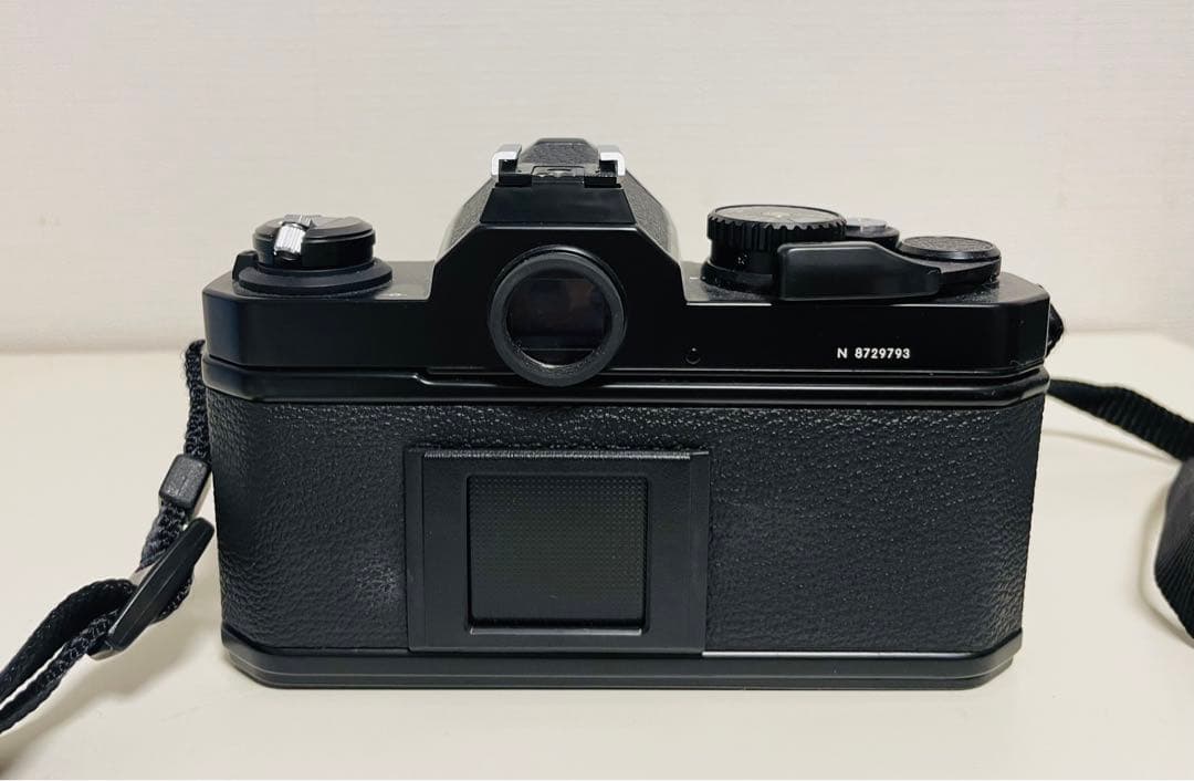 Nikon FM2 及びAI Zoom Nikkor 28～85mm