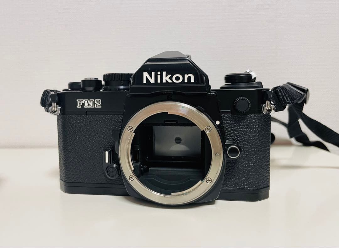 Nikon FM2 及びAI Zoom Nikkor 28～85mm
