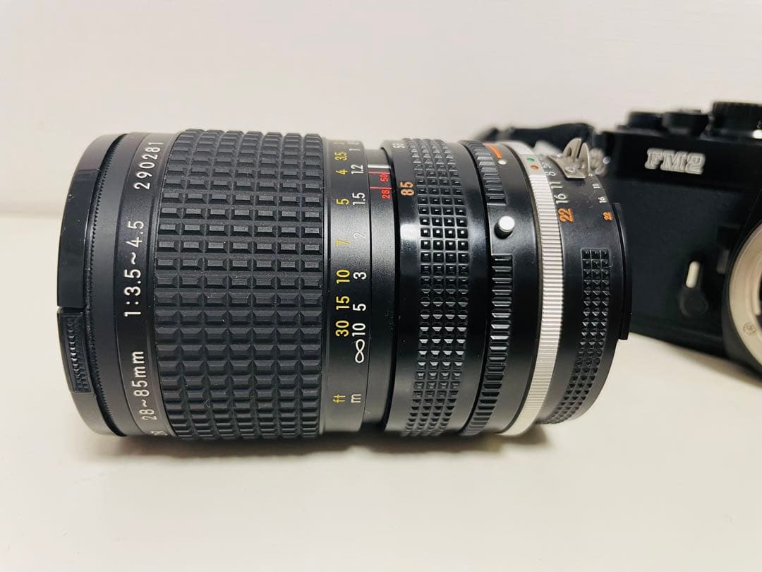 Nikon FM2 及びAI Zoom Nikkor 28～85mm