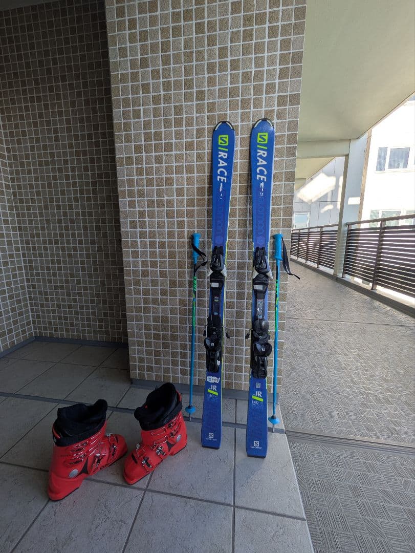 スキーセット SALOMONスキー140 アトミックブーツ　LEKIストック