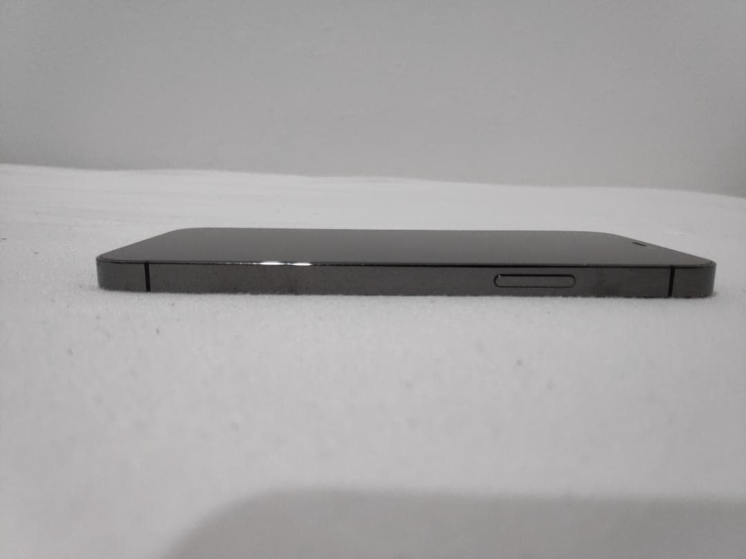 Apple iPhone 12 Pro グラファイト 256GB SIMフリー