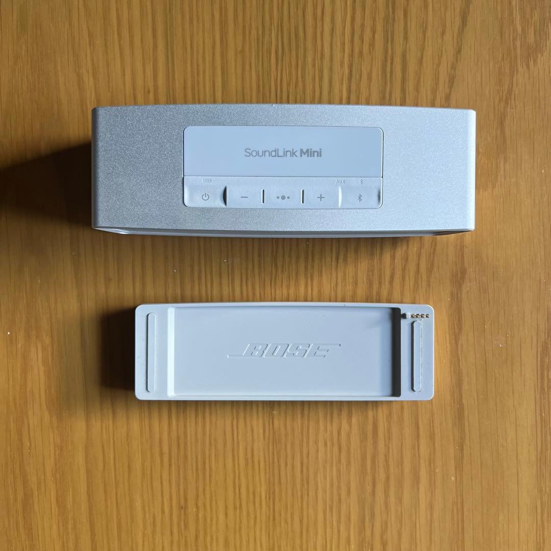 ボーズ純正充電クレードル＋Bose SoundLink Mini II