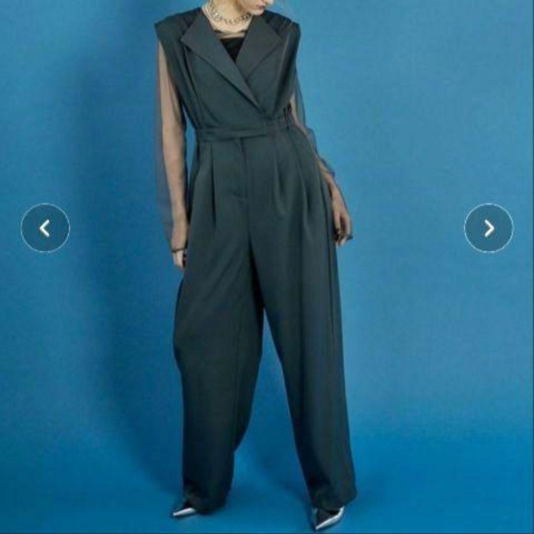 niana / et.UNiVER スタンドアウトカラー パンツドレス 結婚式