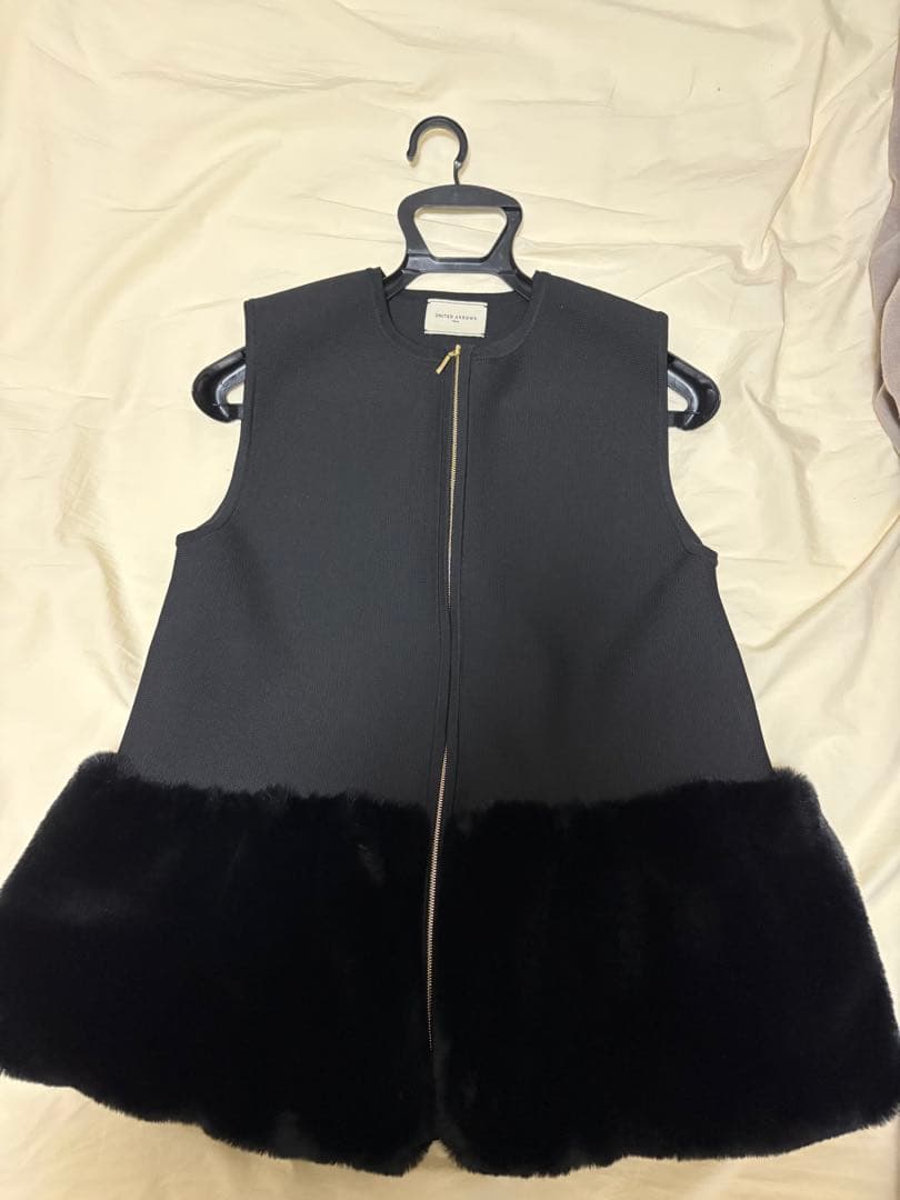 ユナイテッドアローズ　フェイク ファー コンビ ベスト　即完売品