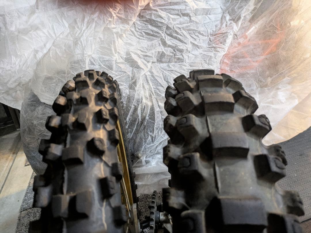 セロー250 　前後ホイール・タイヤセット