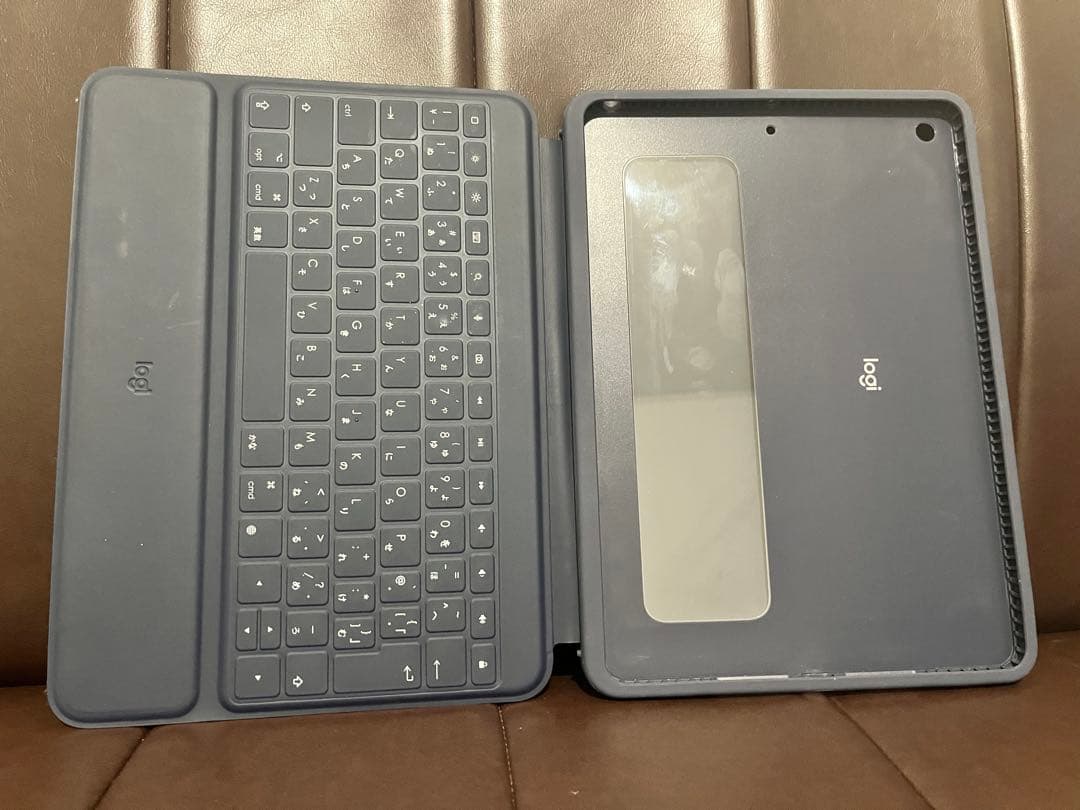 iPad 第８世代 本体 32GB スペースグレー キーボードセット