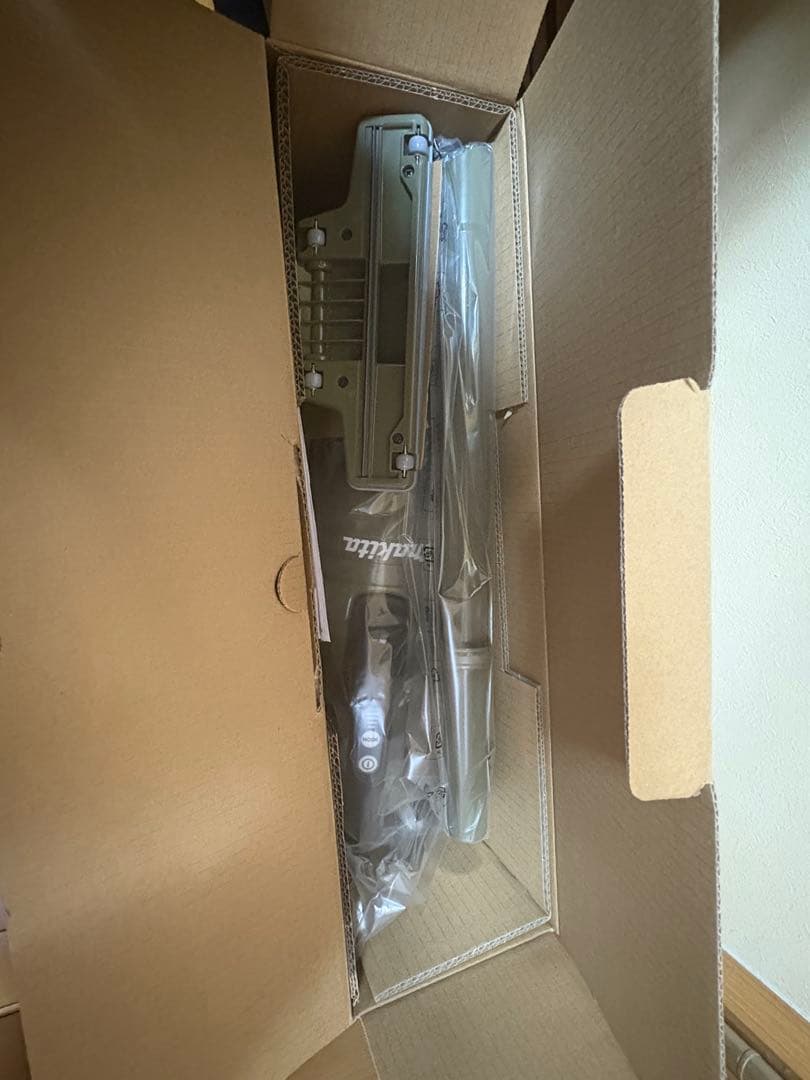 Makita 充電式クリーナー CL286FDZO