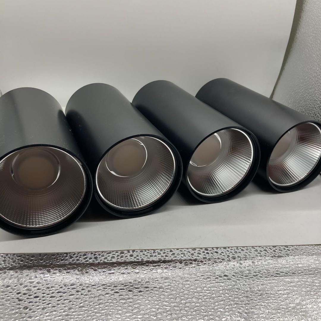 ▼ODELIC オーデリック　調光調色　スポットライト　4点セット　リモコン　2