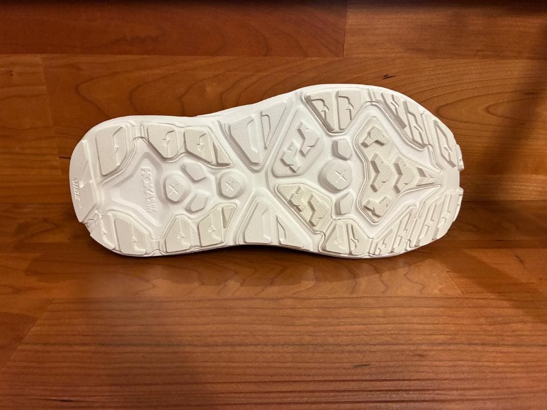 【新品】HOKA HOPARA WH/WH 26.0cm