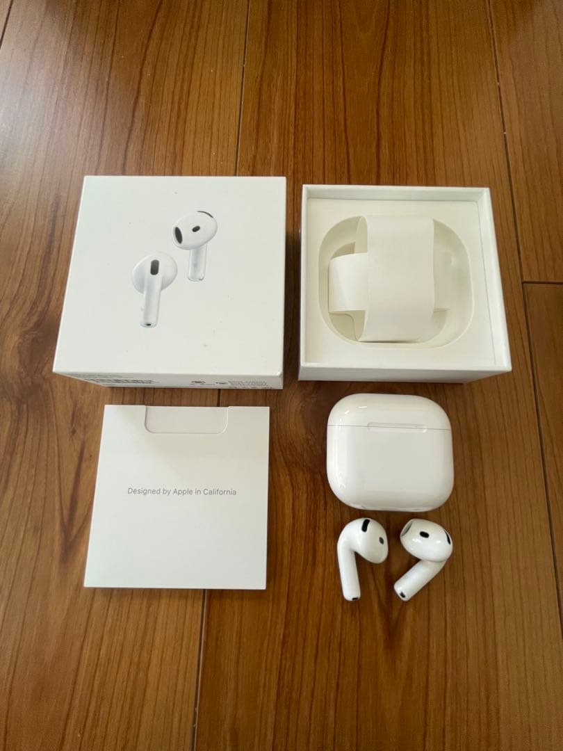 11 AirPods 第4世代 ANC Apple純正品 美品　完動品