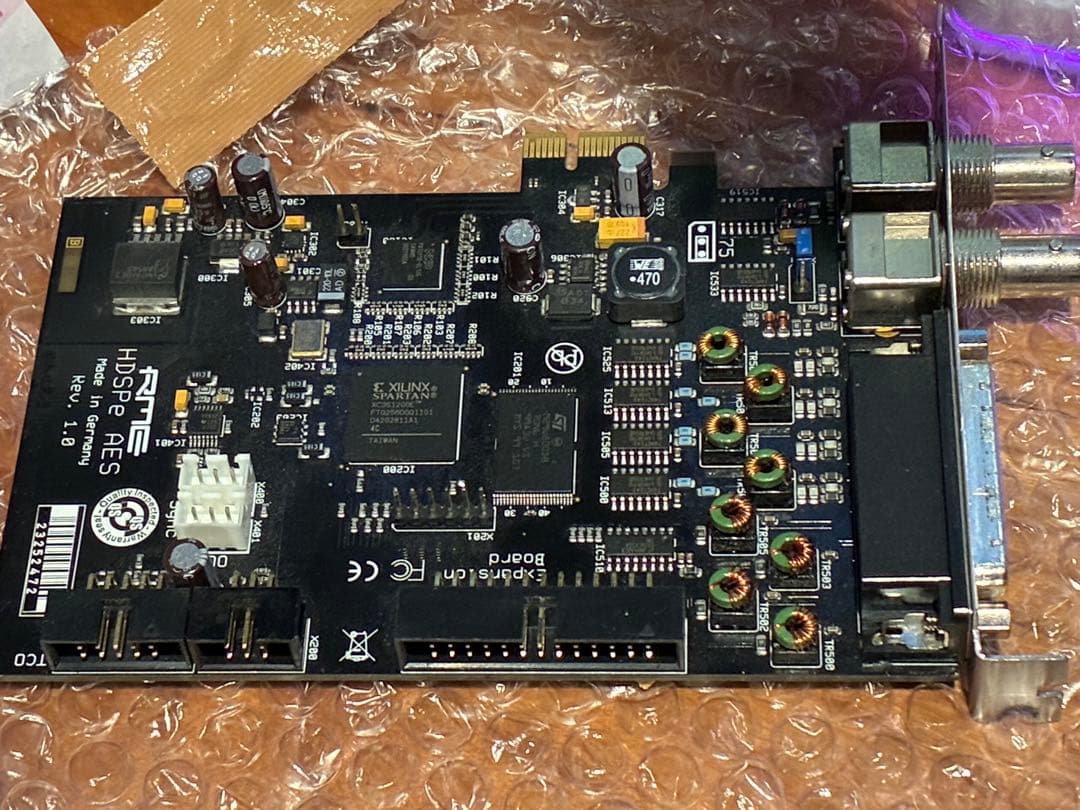 RME HDSPe AES PCI Express おまけつきケーブル