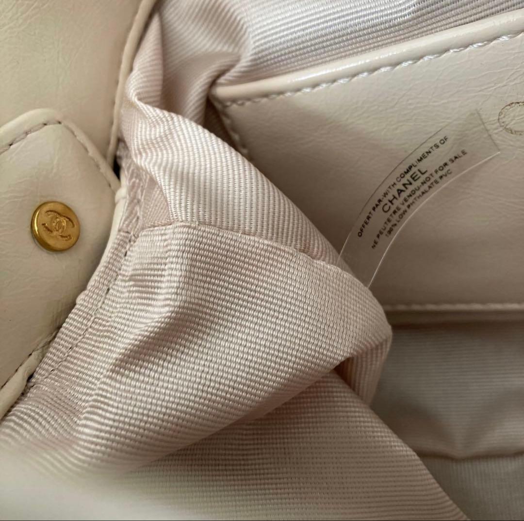 シャネル　ノベルティ　ショルダーバッグ