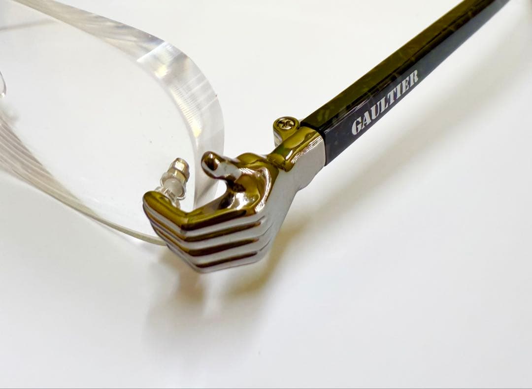 ジャンポール・ゴルチエ　Jean Paul Gaultier メガネ