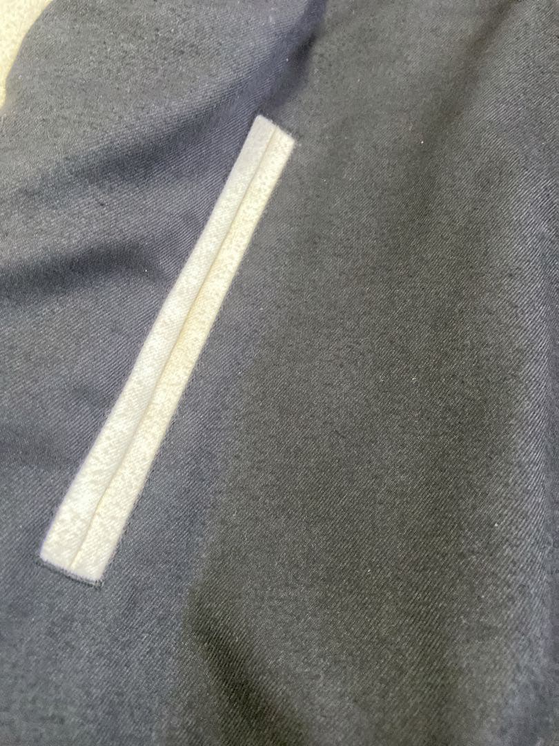 adidas スタジャン 中綿入り黒/白Ｌ