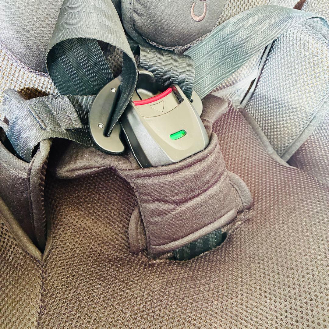 Combi ジョイトリップ アドバンス plus ISOFIX　エッグショック