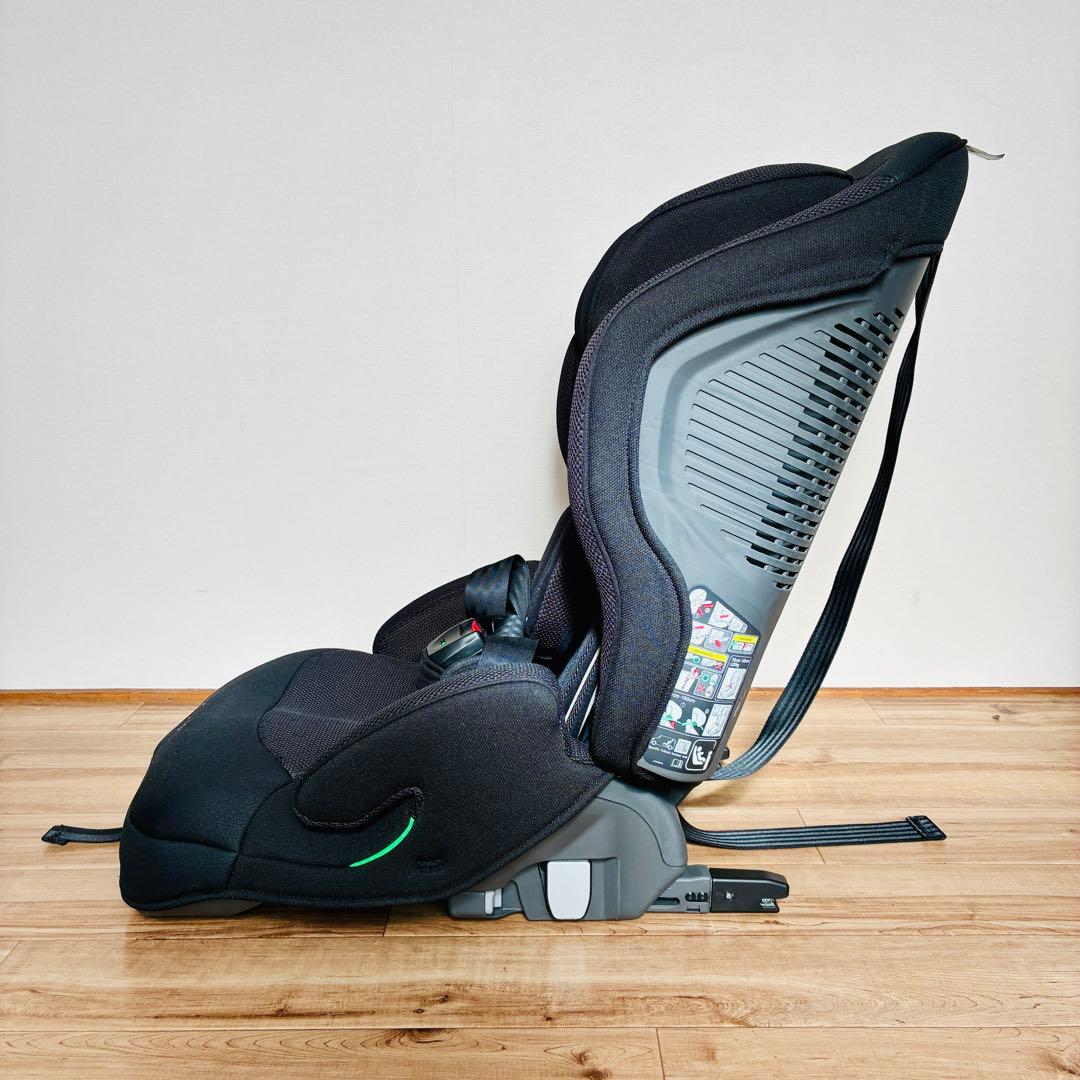 Combi ジョイトリップ アドバンス plus ISOFIX　エッグショック