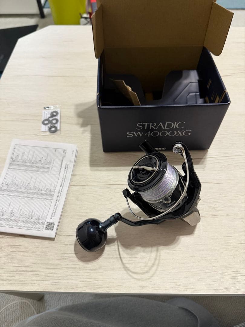 SHIMANO STRADIC SW4000XG スピニングリール
