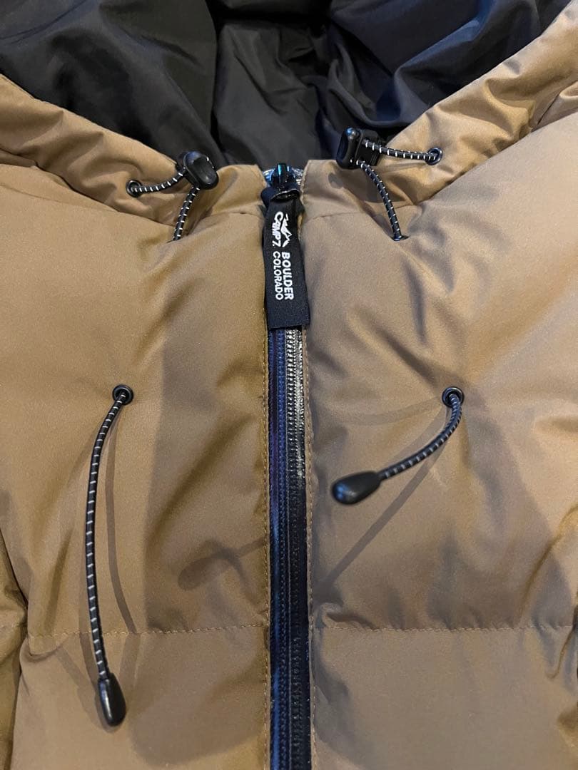 CANP7 カーキ フード付きダウンジャケット