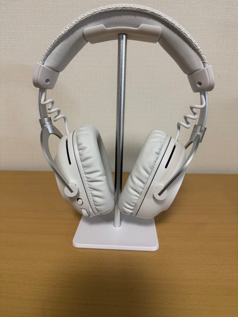 ワイヤレスヘッドホン ホワイト　ロジクール