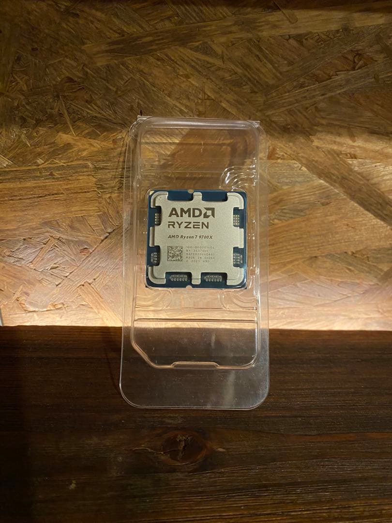 美品 動作確認済み AMD Ryzen 7 9700X 高コスパ