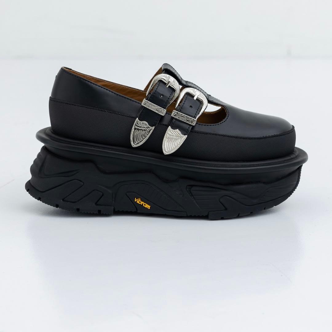 【TOGA PULLA/トーガプルラ】 AJ1316/メリージェー ン