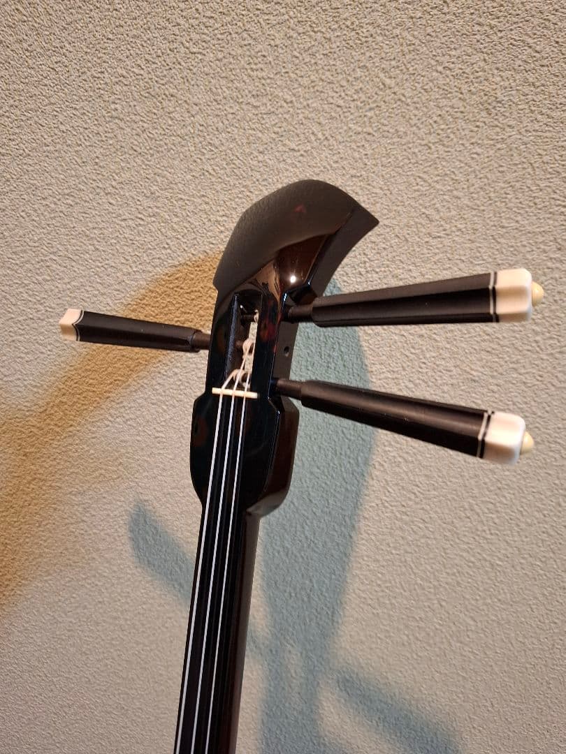 与那城三線　八重山黒木　銘苅春政作