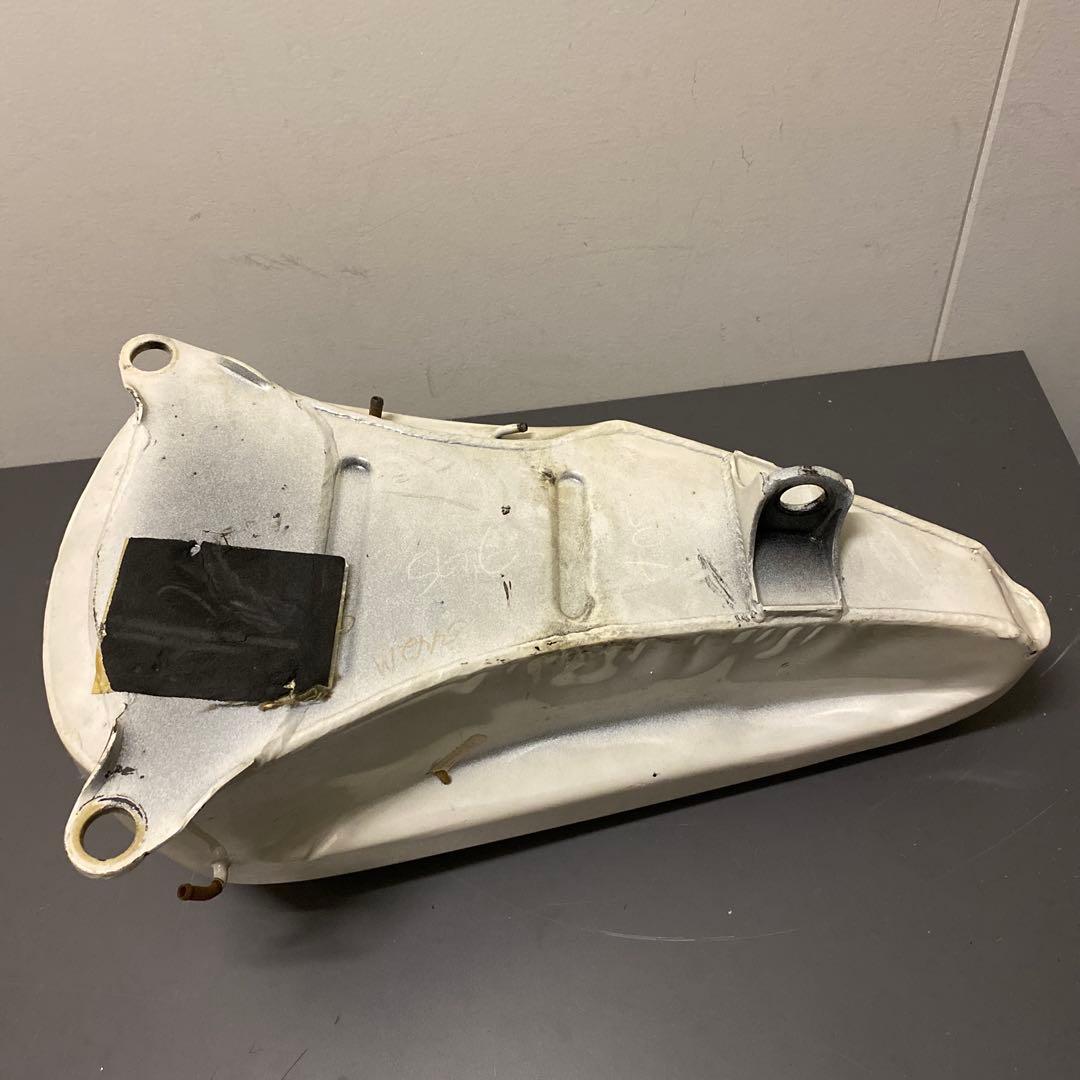 Harley-Davidson FLSTN ハーレーダビットソン 純正 タンク