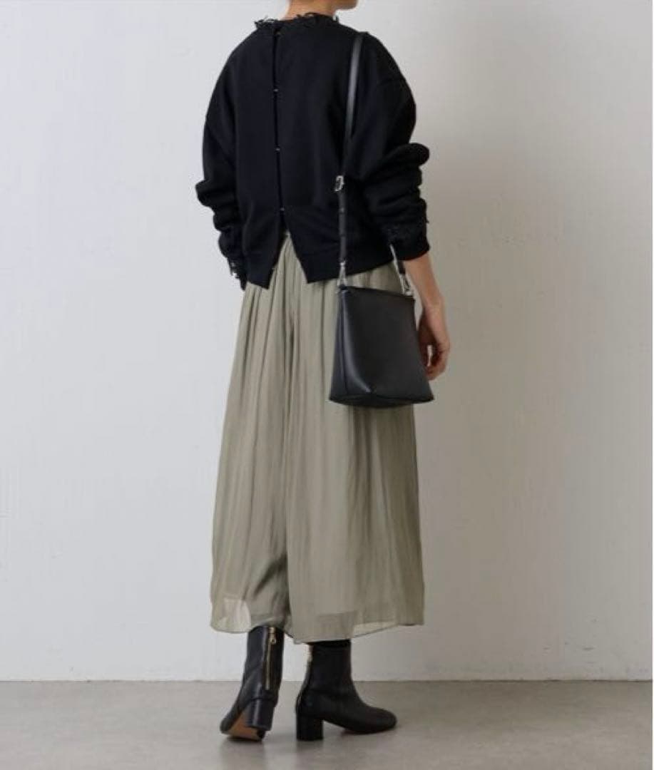 【新品タグ付き】BEARDSLEY レースコンビ2WAYトレーナー