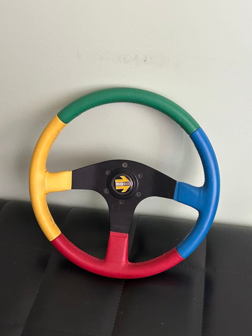 MOMO ベネトン　TEAM F1 ステアリング　ハンドル