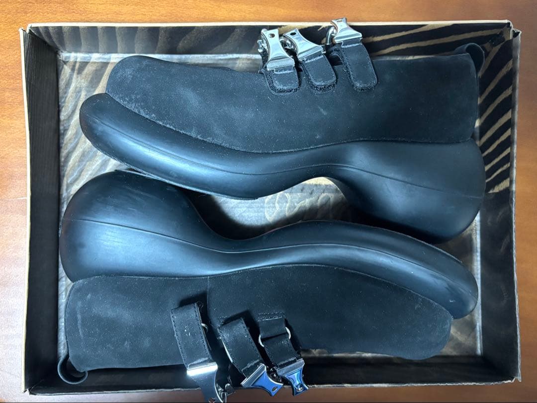 PEACEBIRD GRAPE ブラックサンダル　靴