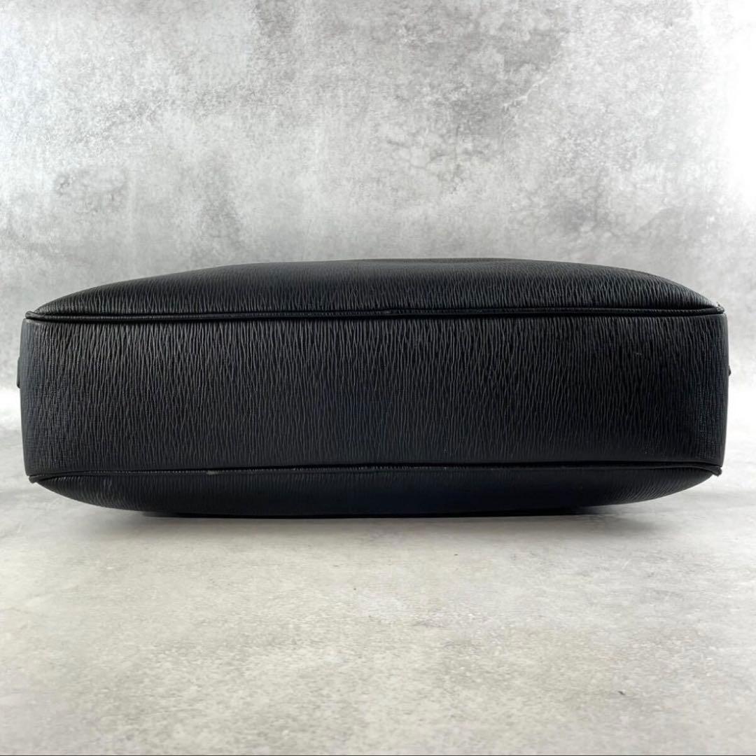 【美品】フェラガモ トートバッグ 2way ロゴ レザー 黒 大容量
