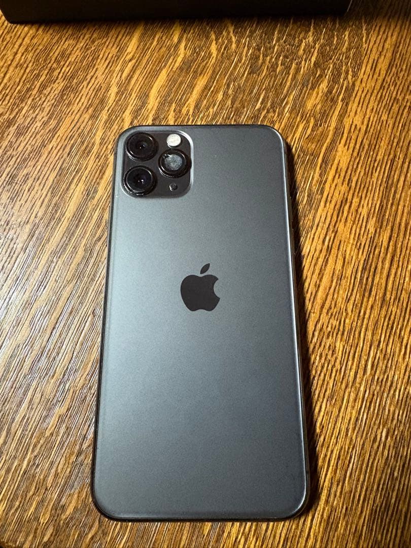 【画面綺麗】iPhone 11 Pro 256GB SIMフリー ※カメラ割れ