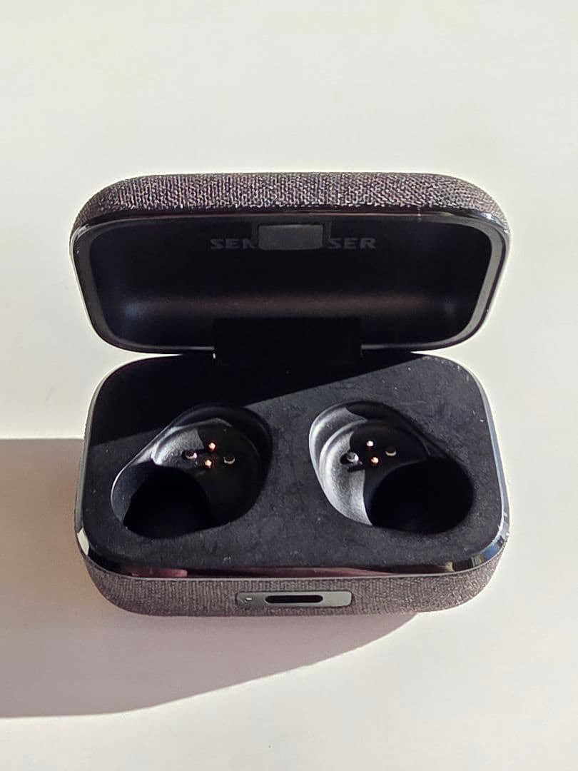 イヤホン Sennheiser Momentum True Wireless 4