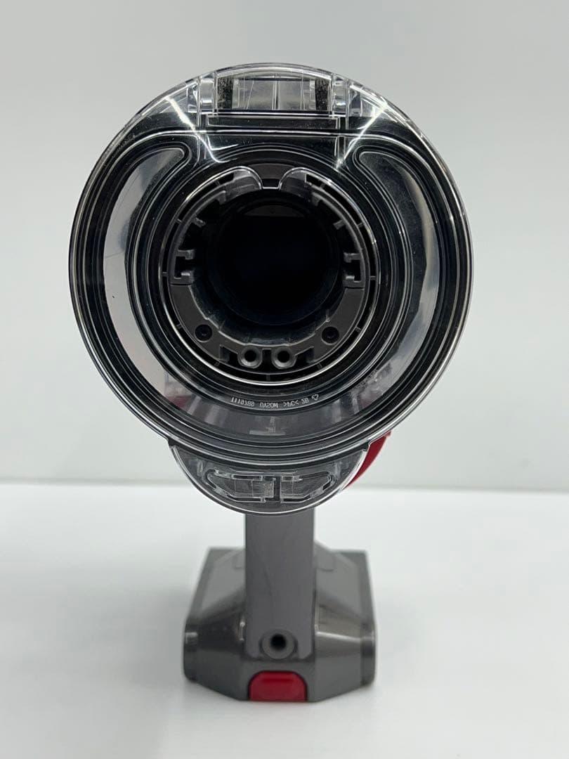 ダイソン　掃除機　dyson デジタルスリムV8 SV18 本体　バッテリー付き