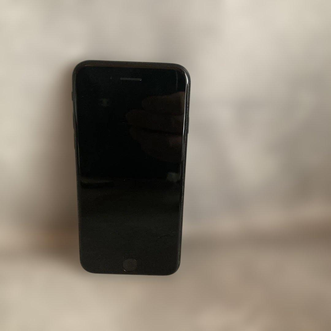 Apple iPhone SE2 ブラック 本体