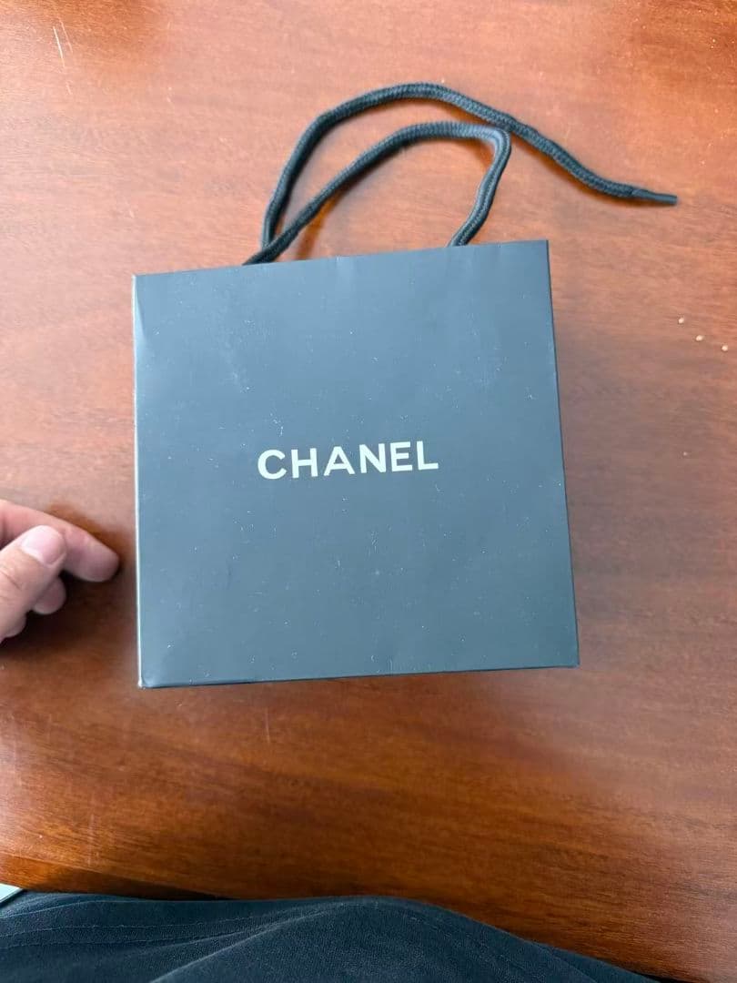 CHANEL ゴールド ハート型ネックレス 新品同様