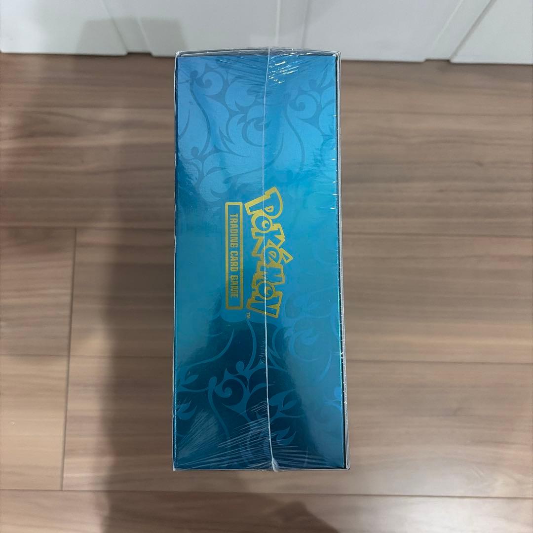 新品未開封　メガリザードンX exウルトラプレミアムコレクションBOX