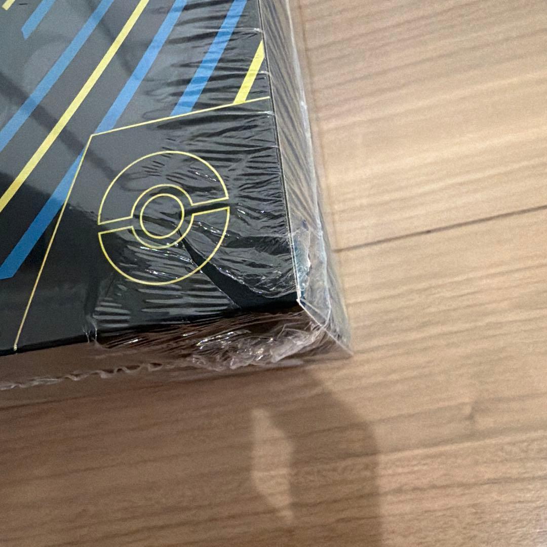 新品未開封　メガリザードンX exウルトラプレミアムコレクションBOX