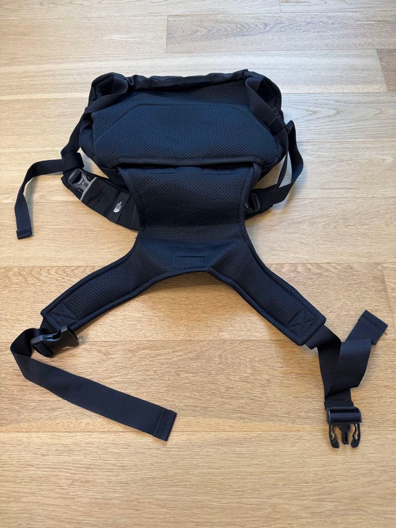 ザノースフェイス　抱っこ紐　ショルダーバッグ　ブラック