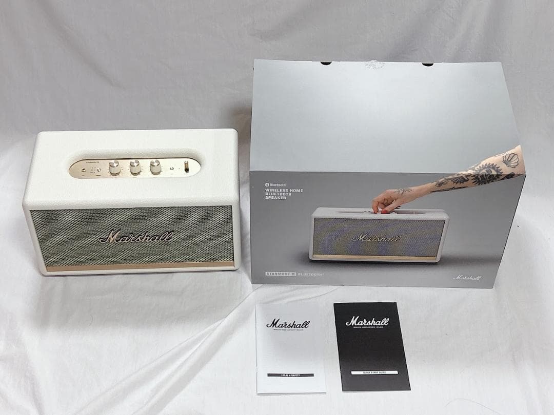 極美品　　ホワイト　Marshall　Stanmore II　スピーカー