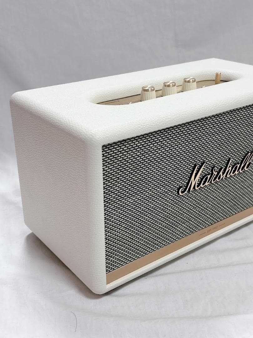 極美品　　ホワイト　Marshall　Stanmore II　スピーカー
