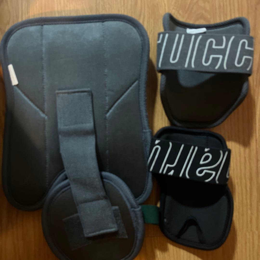 marucci エルボーガード フットガード　手の甲ガード※右打者用　3セット