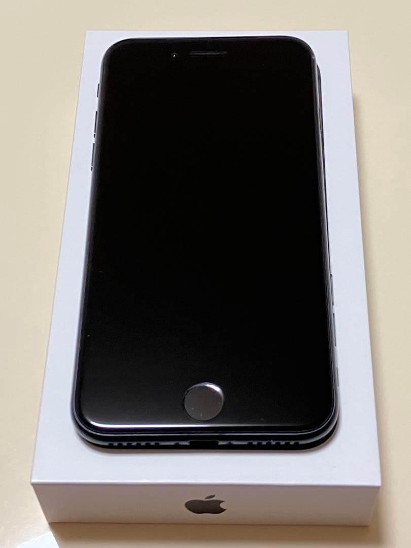 iPhone SE2 ブラック simフリー 128GB
