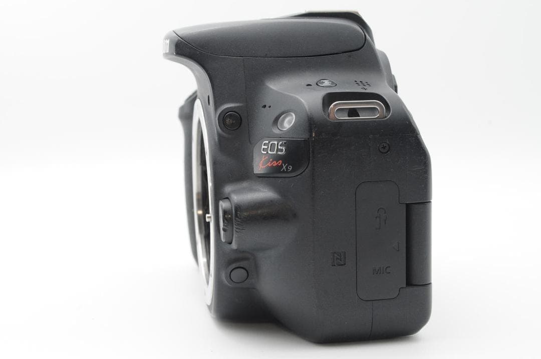 ☆美品②☆新春初売りSALE☆ Canon EOS Kiss x9 ダブル
